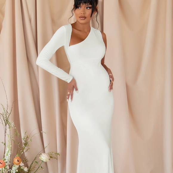 Club L London Dresses & Skirts - Club L London White maxi dress